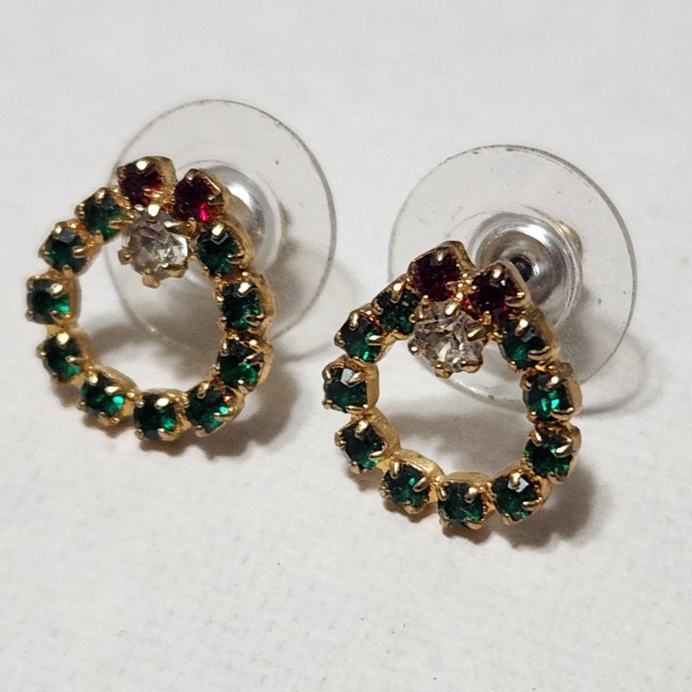 Christmas Wreath Studs